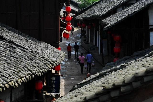 探寻佳佳 民谣 背后的故事,发现更多乐趣